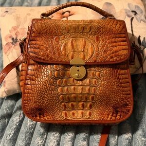 Vintage Brahmin Pecan Crossbody w/Top Handle